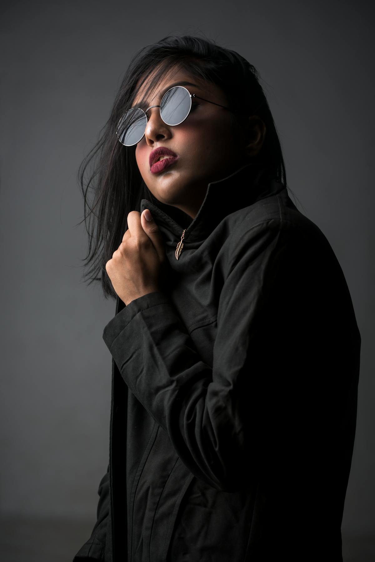 Editorial image for the Vela crop tee.