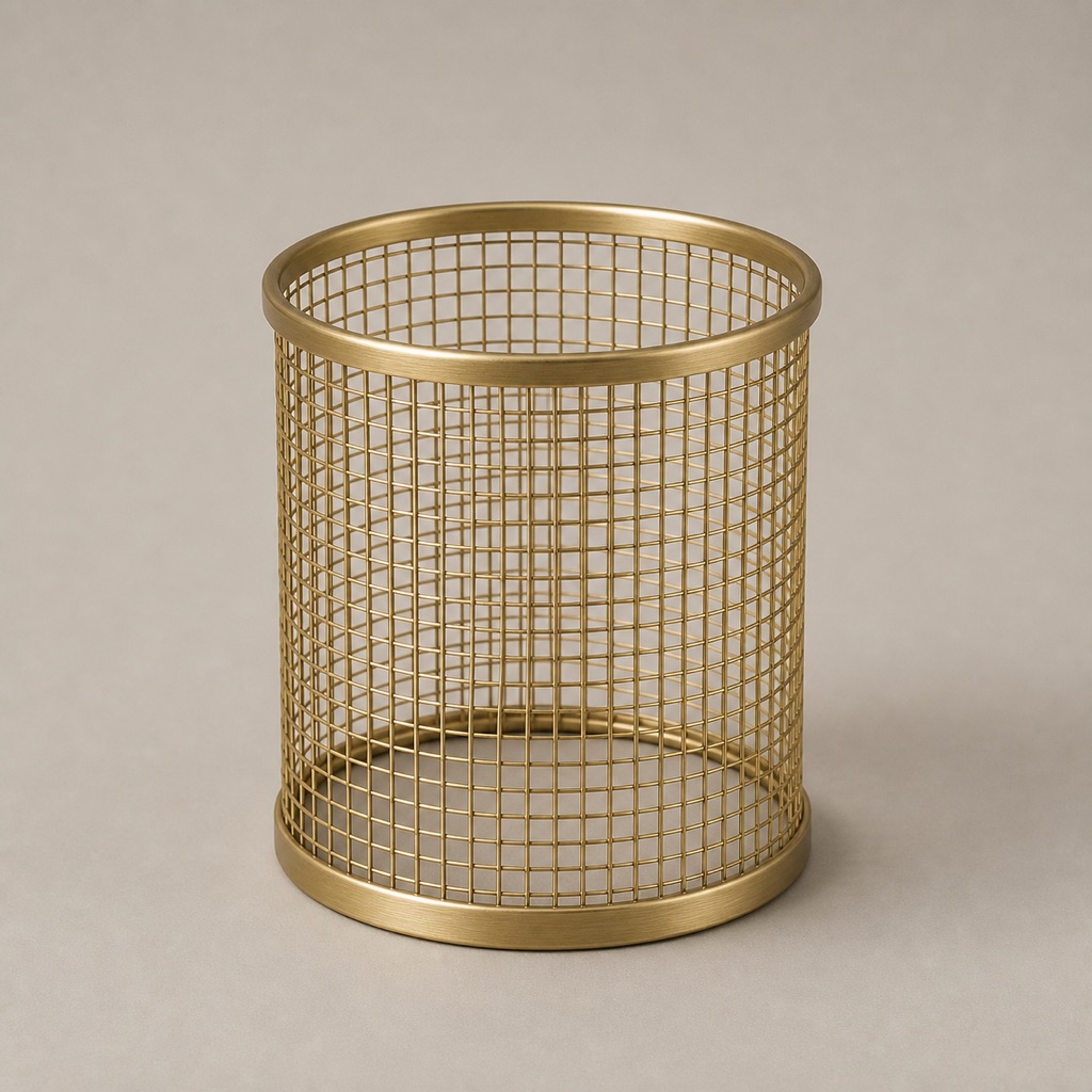 Gold wire mesh pen holder