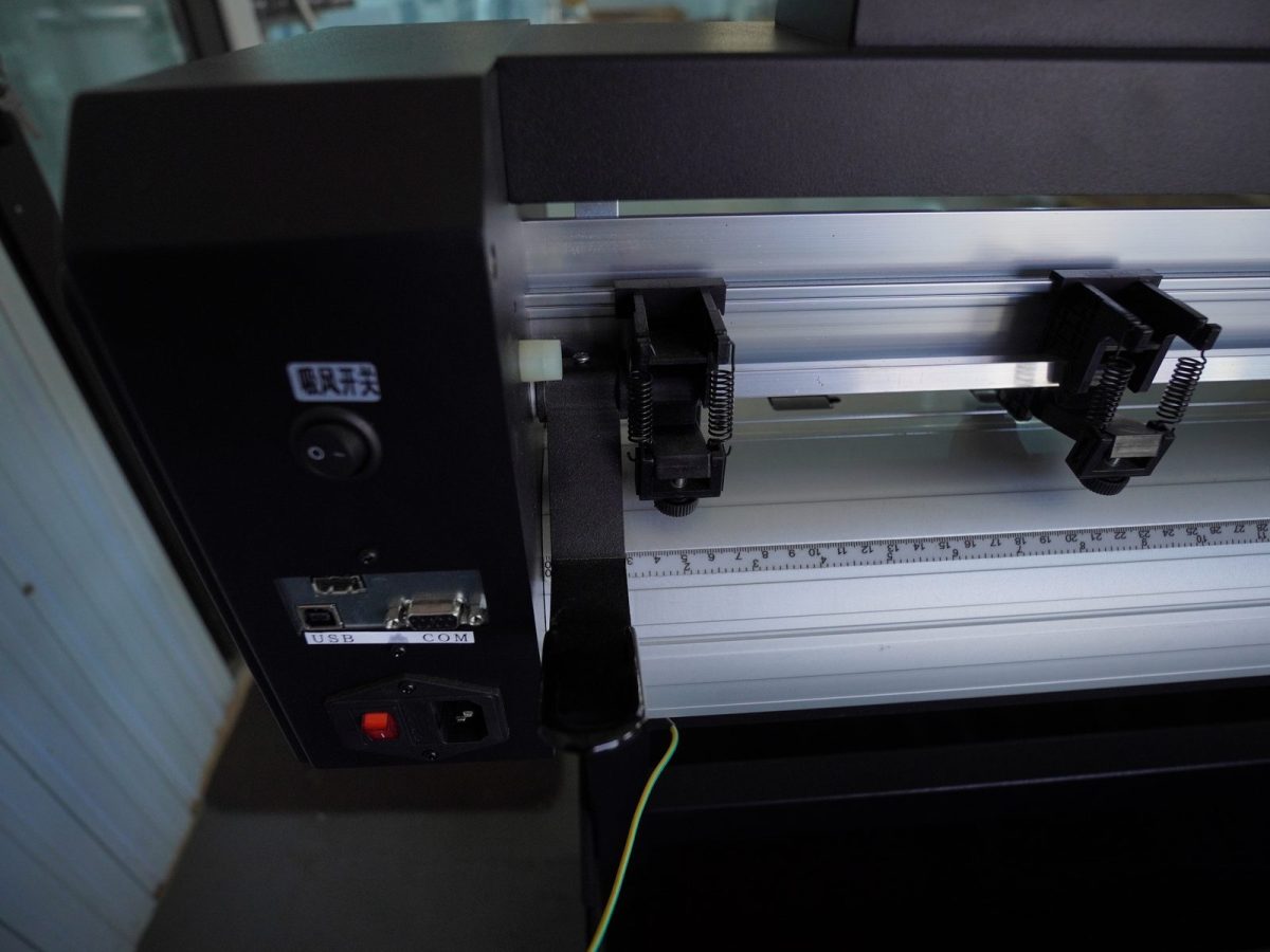 Velora V8 Ultra Vertical Film Cutter