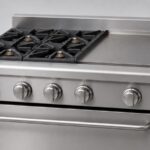 SP-R420 Four-Burner Range with Griddle - Detail A