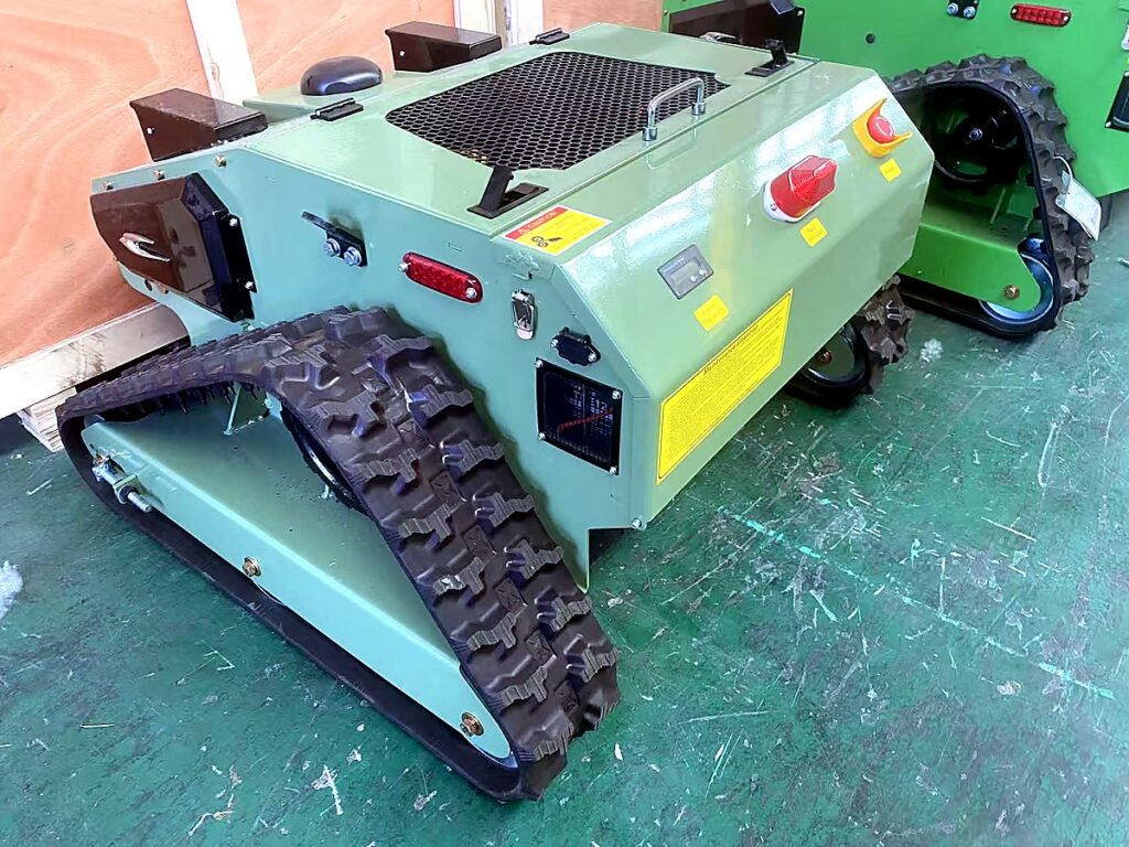 How to choose a remote control lawn mower for slopes
