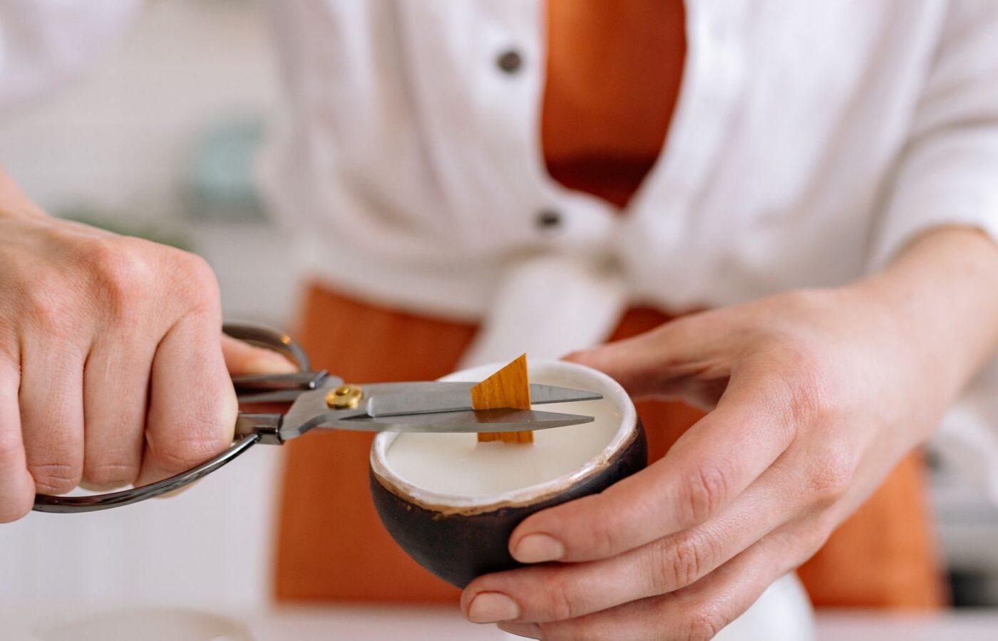 Trim the Wick, Keep the Glow: Five-Minute Candle Care