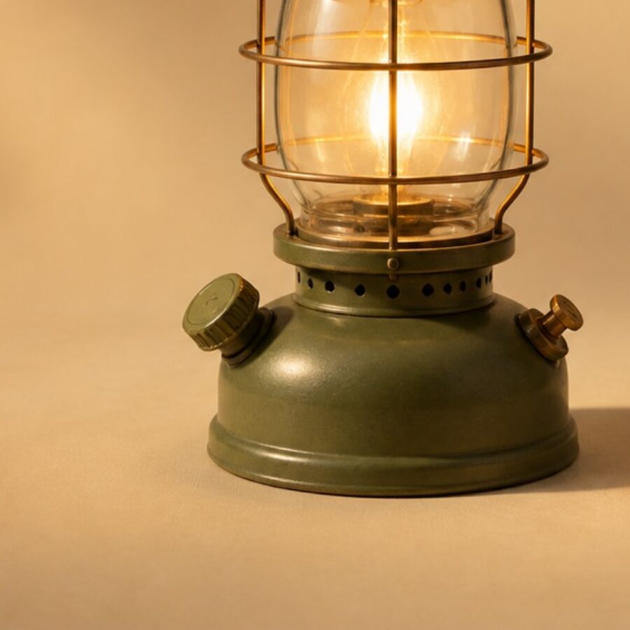 Duskglow Camp Lantern - Image 3