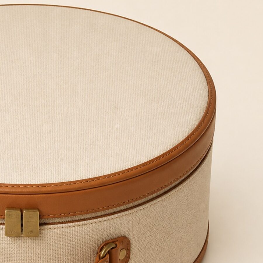 Voyager Hat Travel Case - detail A
