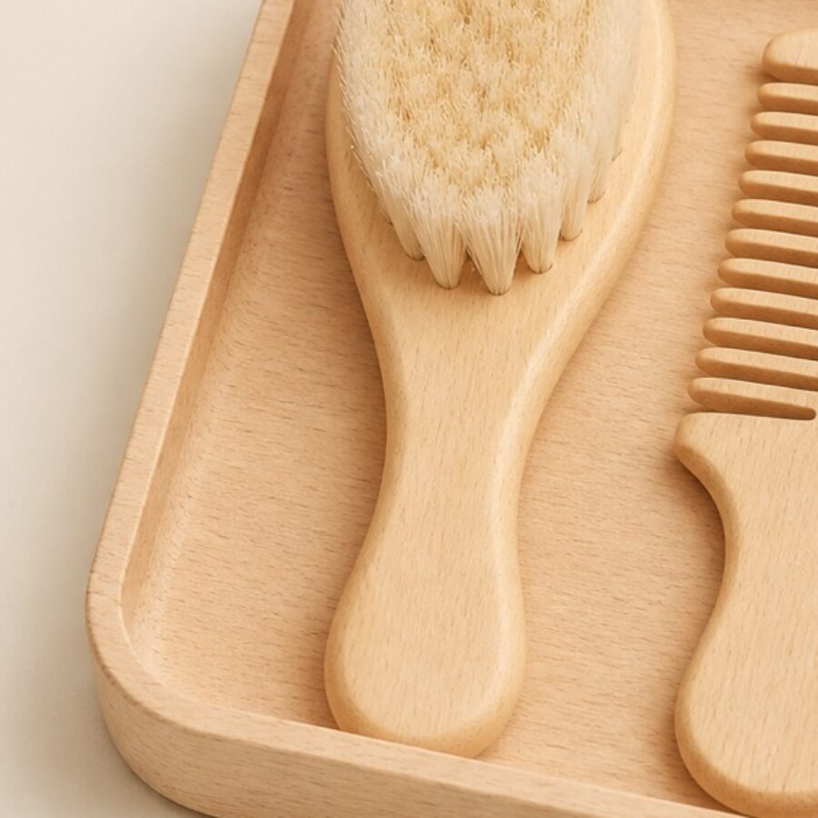 Wooden Grooming Kit - Image 3