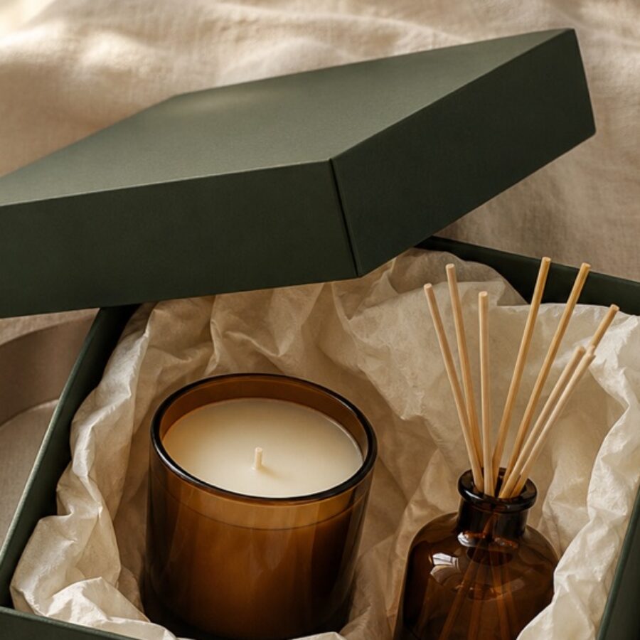 Signature Gift Box - detail view A