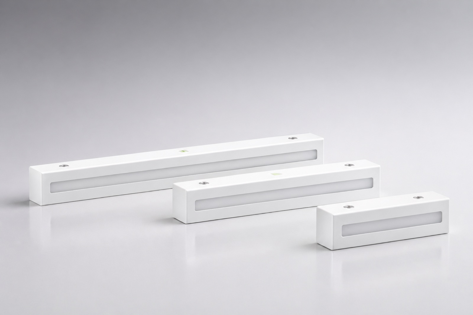 Compact slim emergency lights