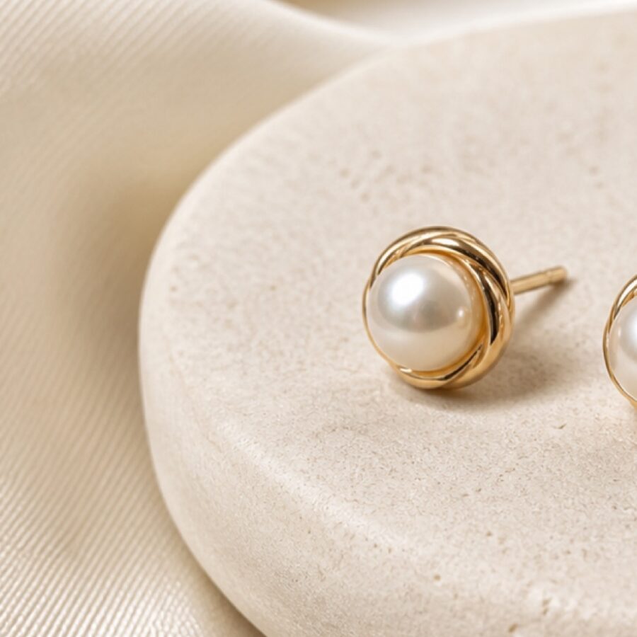Dewpearl Stud Earrings - Detail B